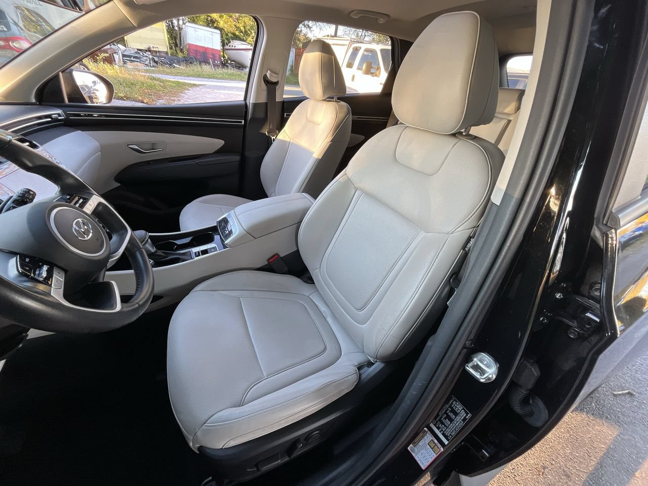 Used 2023 Hyundai Tucson SEL w/ Convenience Package AWD/4WD image 5