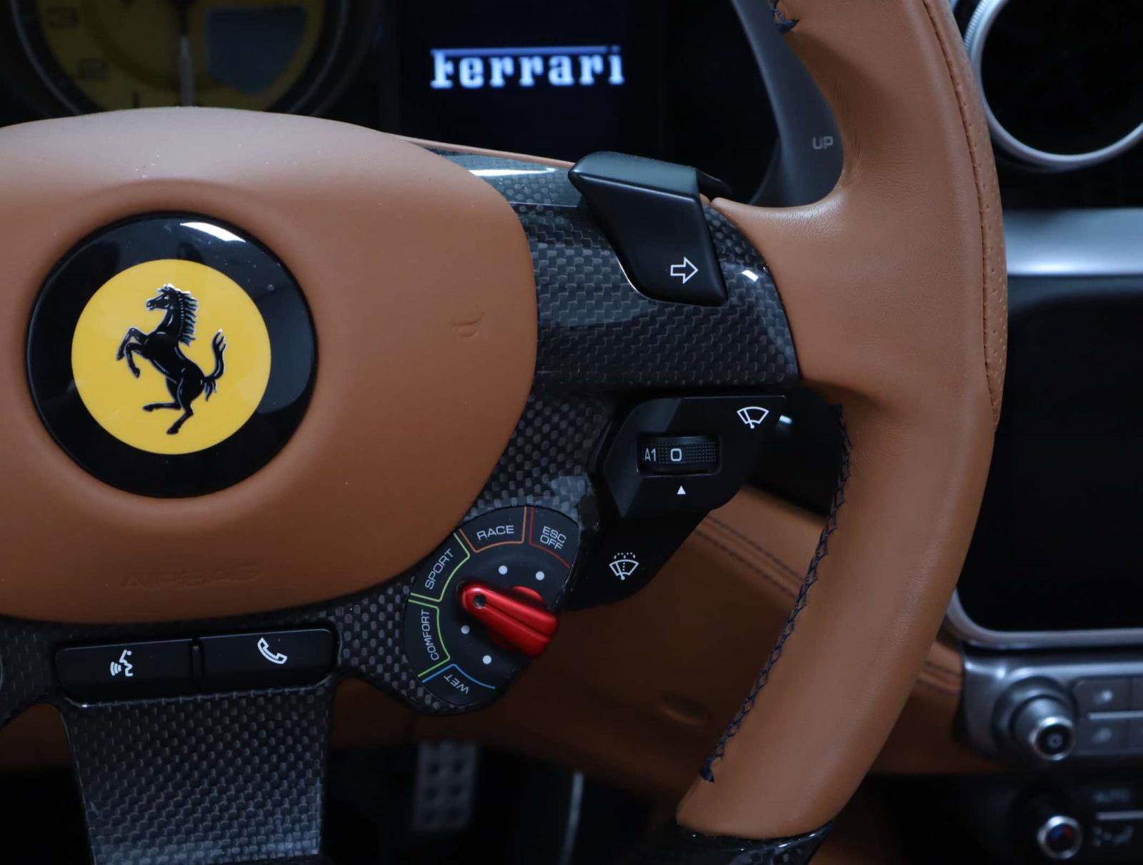 Certified 2022 Ferrari Portofino M image 33