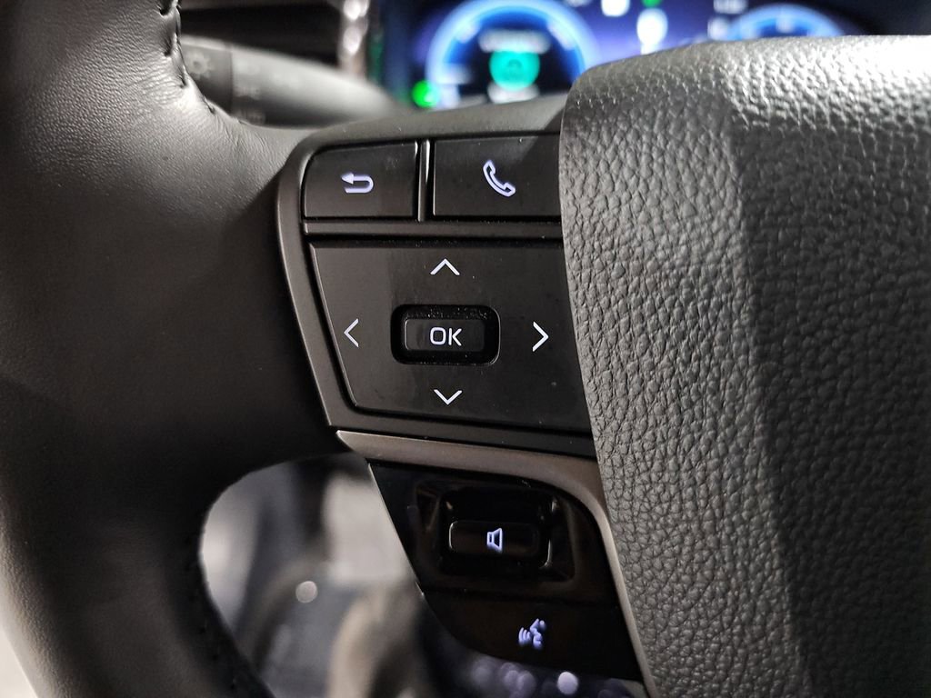 Certified 2025 Toyota Camry XSE image 11