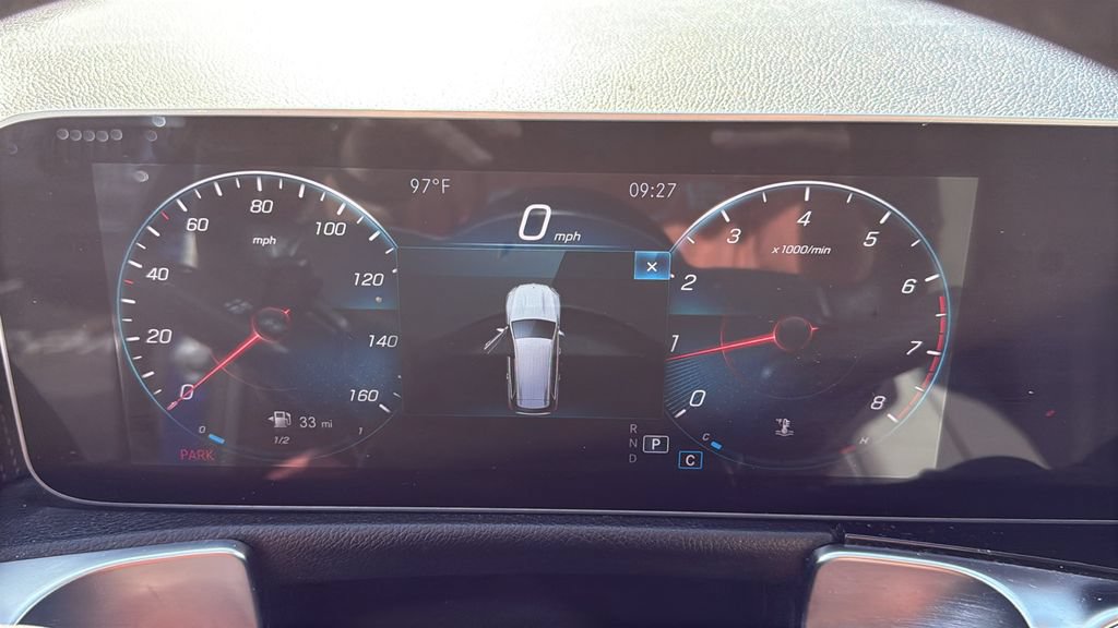 Certified 2021 Mercedes-Benz GLB 250 4MATIC w/ Premium Package image 26
