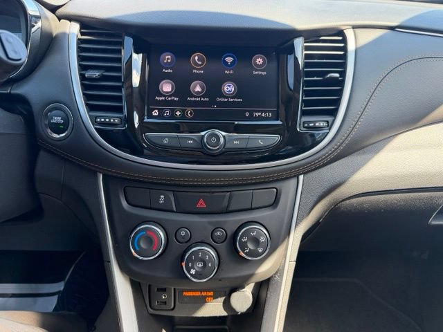 Used 2022 Chevrolet Trax LT w/ LT Convenience Package AWD/4WD image 15