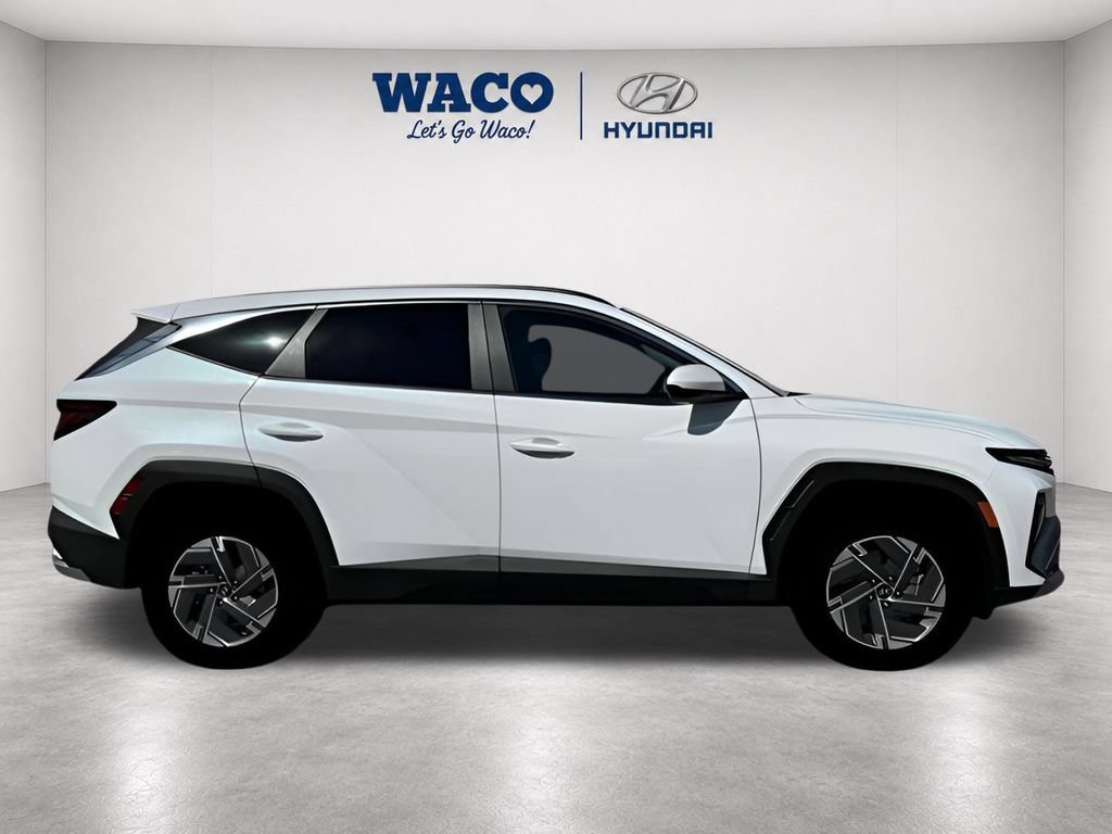 Used 2026 Hyundai Tucson SEL FWD image 12