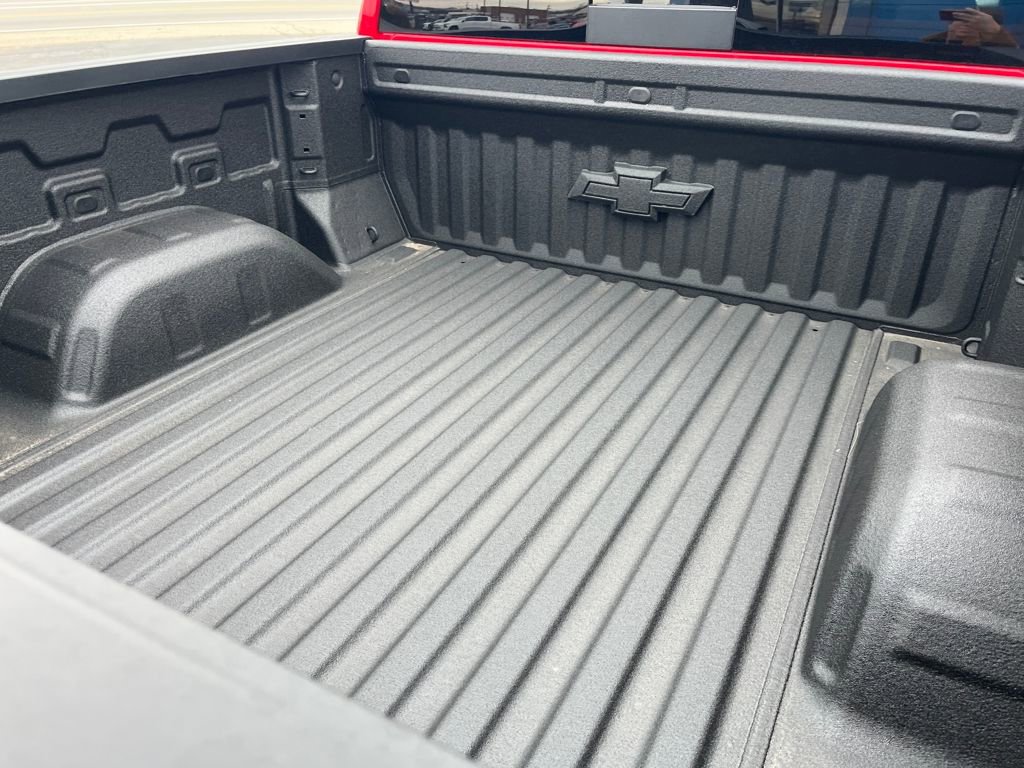 New 2026 Chevrolet Silverado 1500 ZR2 w/ LPO, Dark Essentials Package image 26