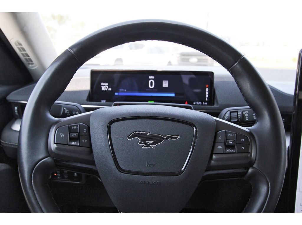 Used 2023 Ford Mustang Mach-E Select image 16