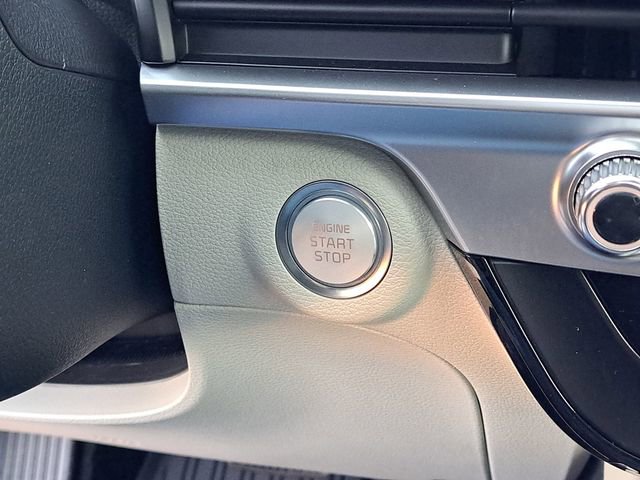 New 2025 Kia Telluride S image 12