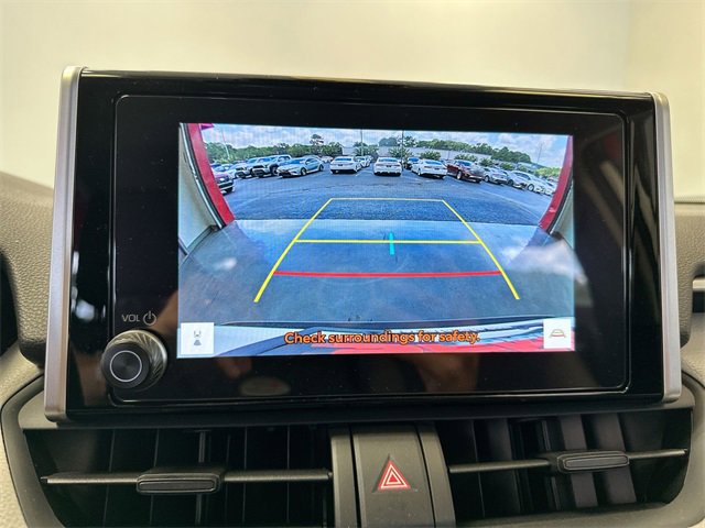 Used 2025 Toyota RAV4 XLE image 18