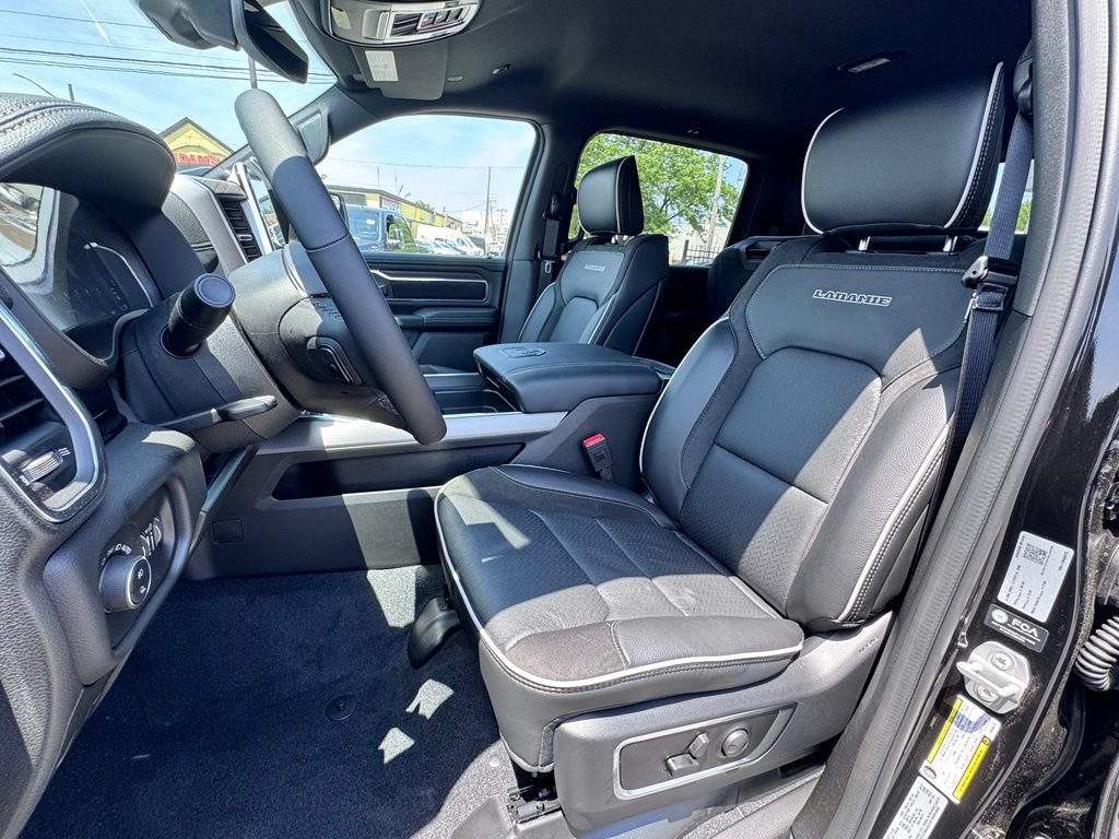 New 2026 RAM 1500 Laramie w/ Night Edition AWD/4WD image 12