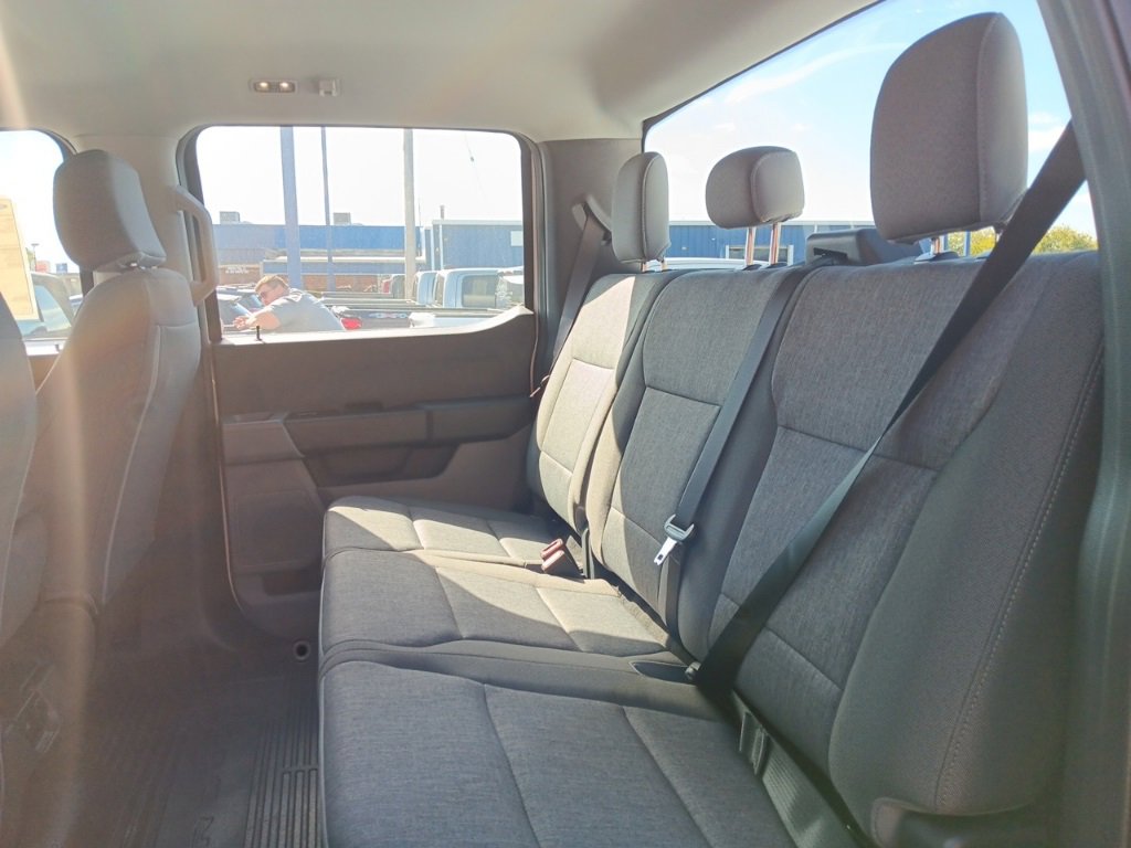 New 2026 Ford F250 XL image 19