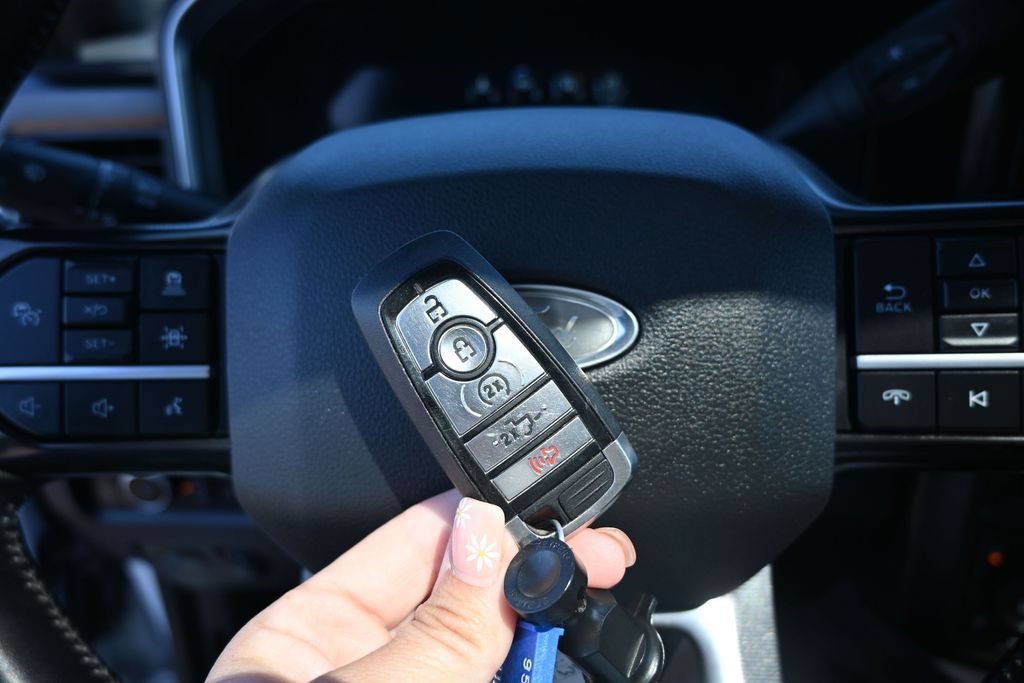 Used 2026 Ford F250 Platinum AWD/4WD image 40