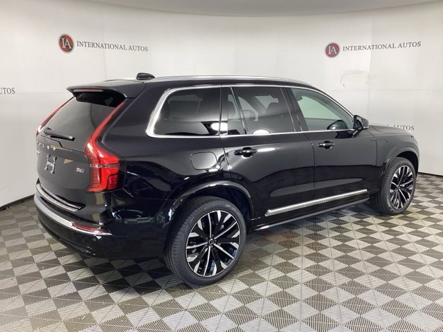 New 2026 Volvo XC90 B6 Plus w/ Protection Package Premier image 4