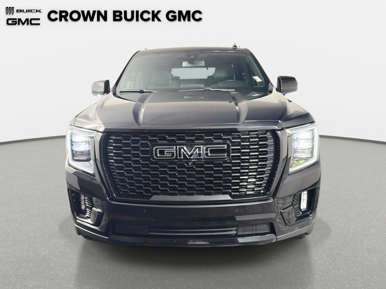 Used 2022 GMC Yukon SLT w/ SLT Premium Package AWD/4WD image 2