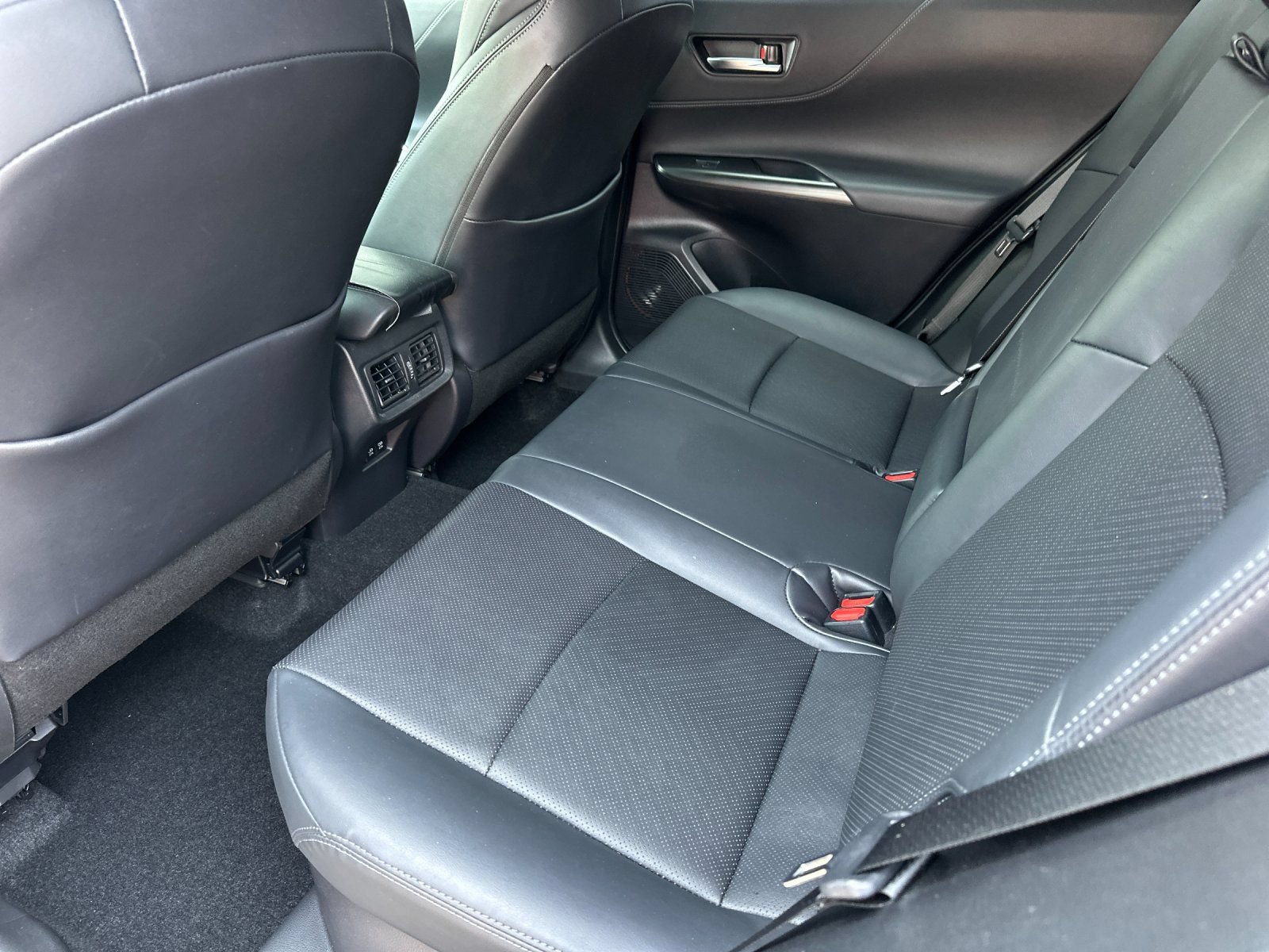 Used 2021 Toyota Venza Limited w/ Advanced Technology Package AWD/4WD image 11
