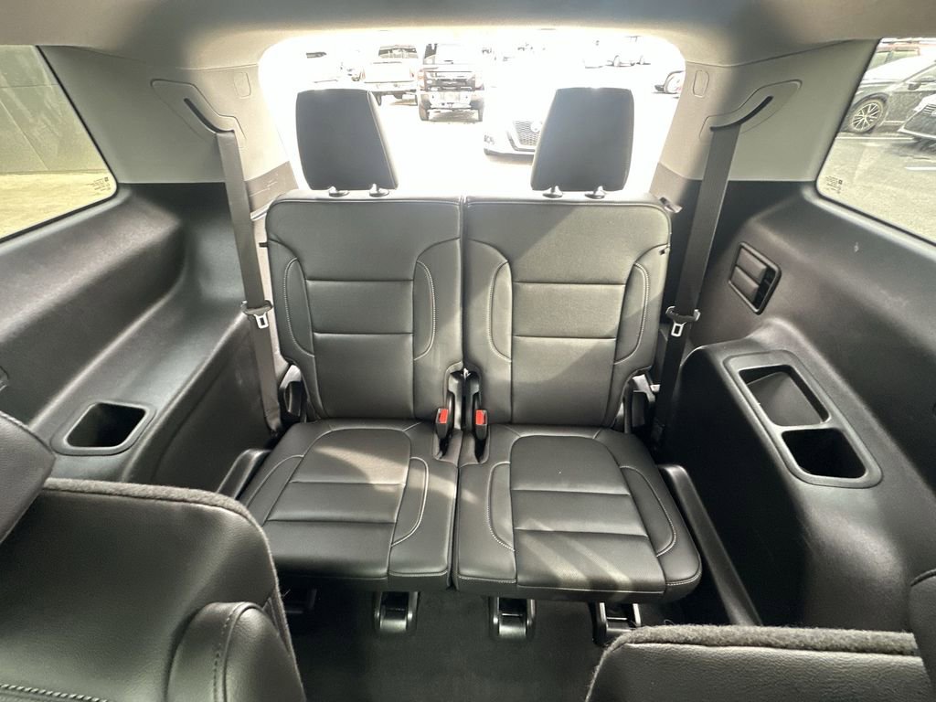 Used 2023 GMC Acadia SLT image 29