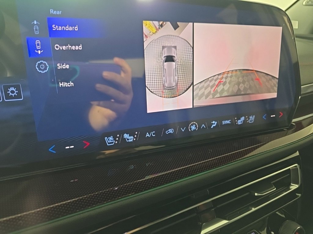 New 2026 Chevrolet Traverse RS image 20