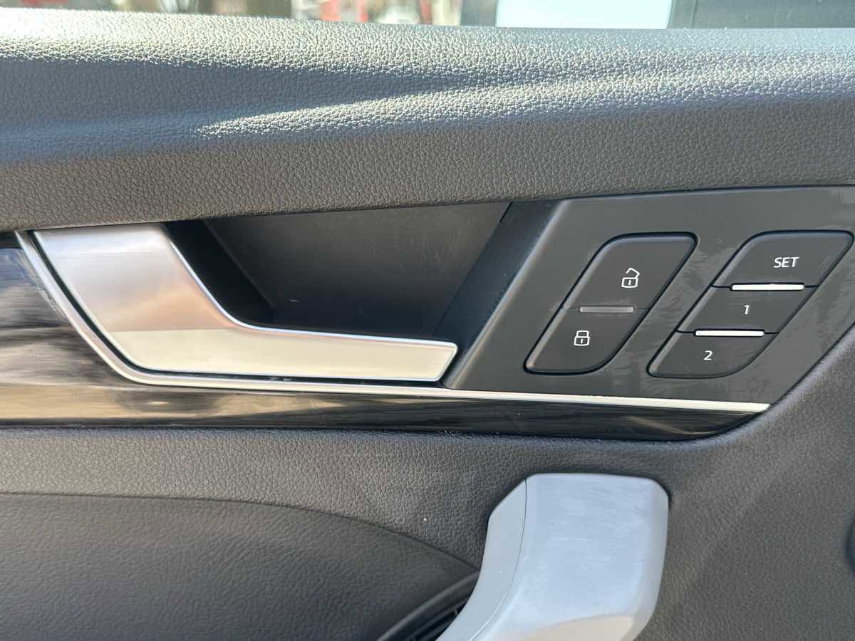 Used 2018 Audi Q5 Prestige AWD/4WD image 29