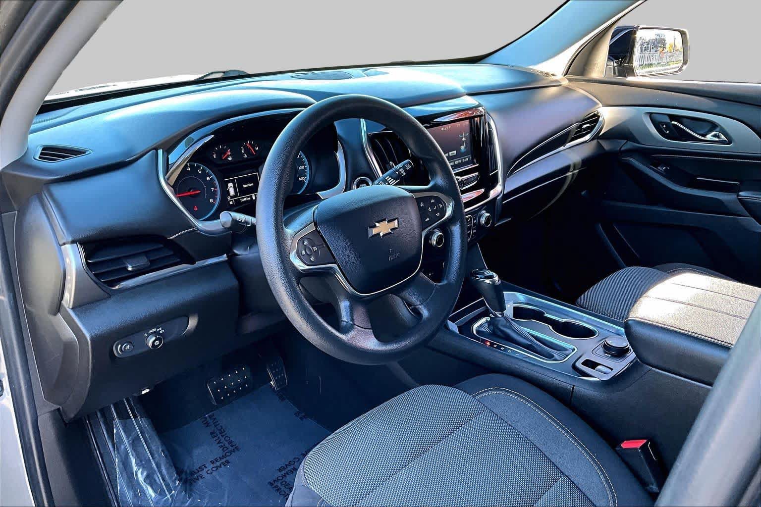 Used 2019 Chevrolet Traverse LS AWD/4WD image 18