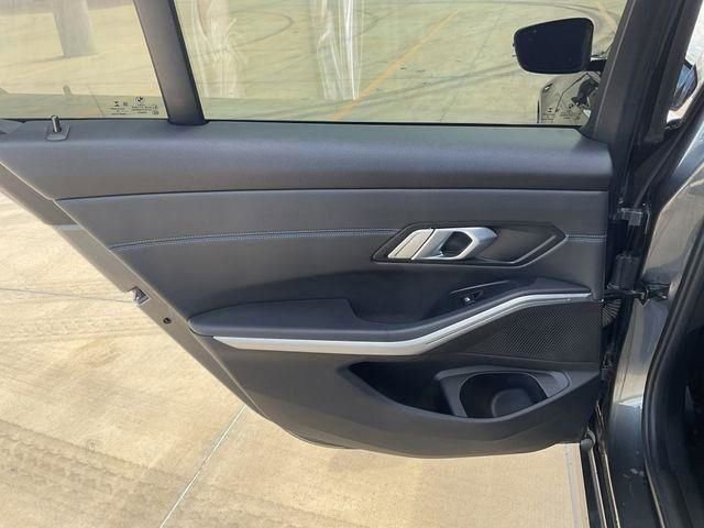 Used 2020 BMW M340i w/ Driving Assistance Package image 23