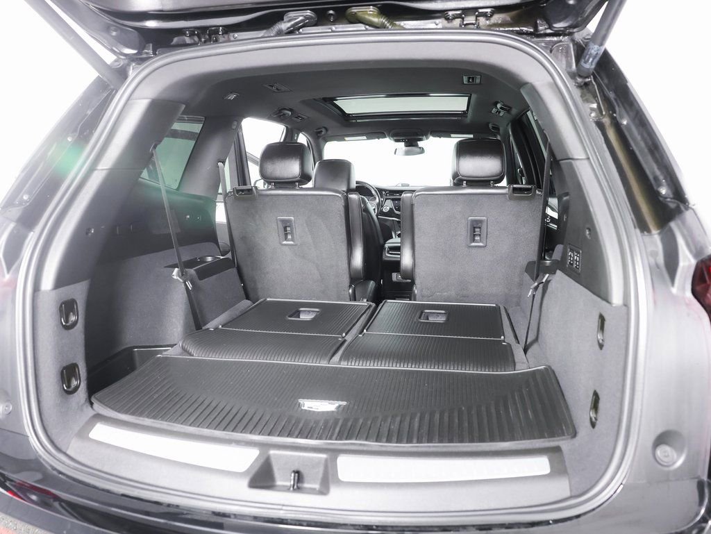 Used 2020 Cadillac XT6 Premium Luxury image 18