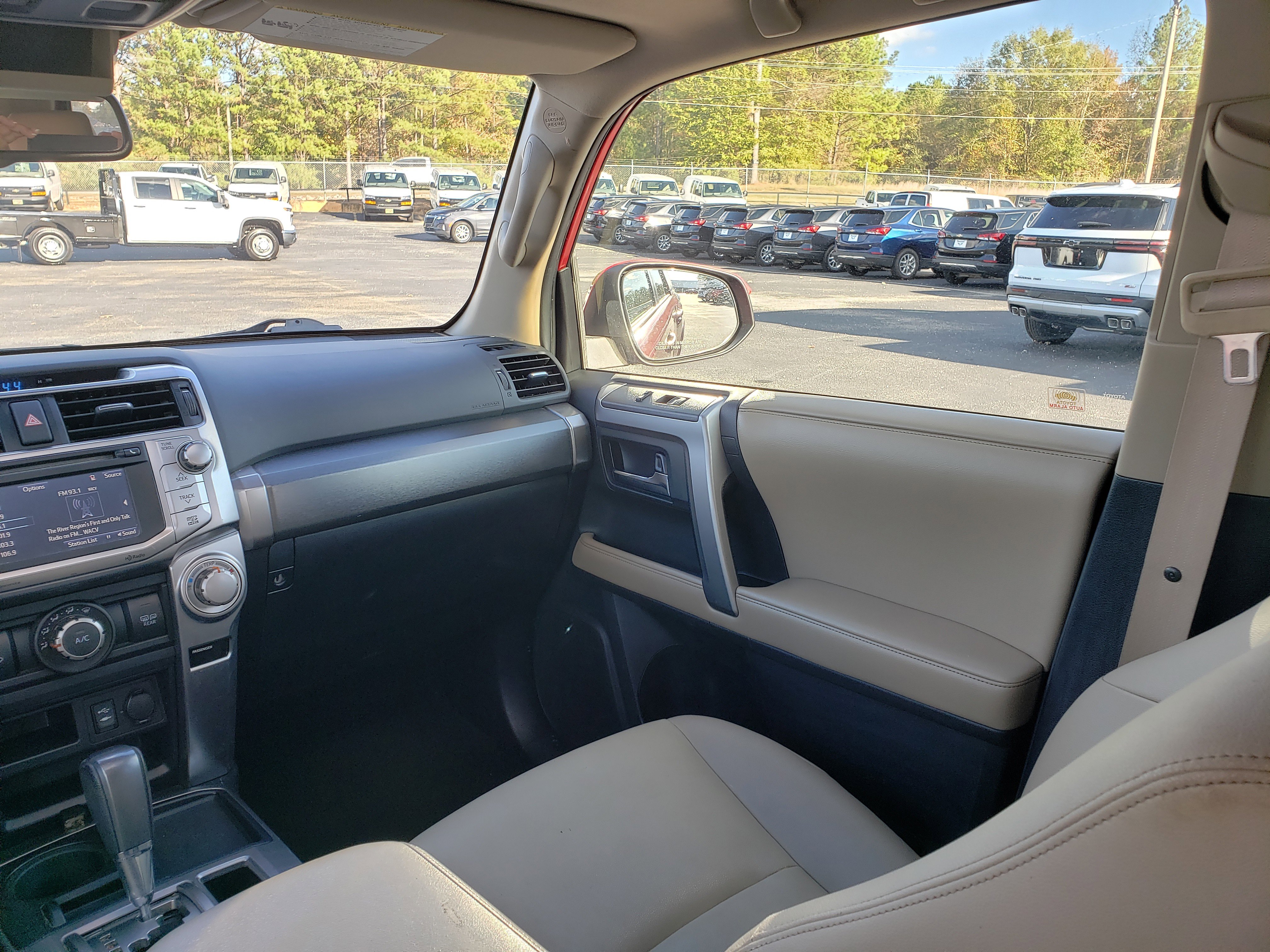 Used 2015 Toyota 4Runner 2WD image 34