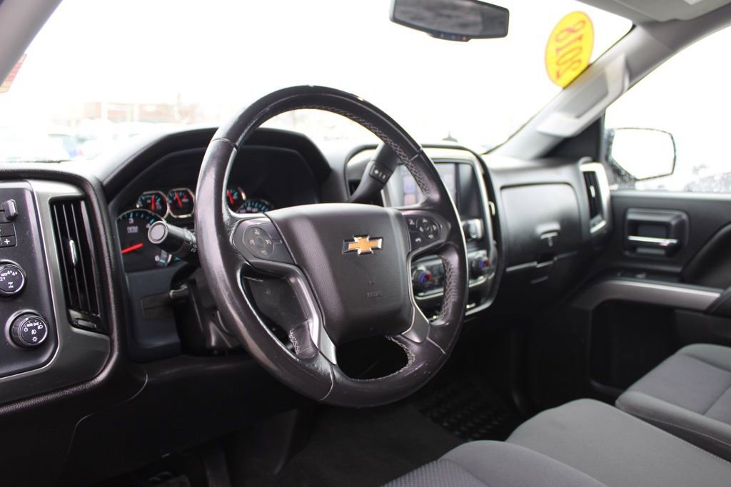 Used 2018 Chevrolet Silverado 1500 LT w/ All Star Edition image 17