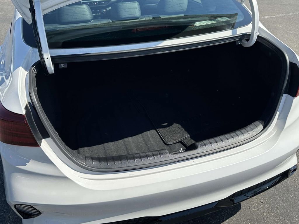 Certified 2024 Kia Forte GT-Line w/ GT-Line Premium Package FWD image 8