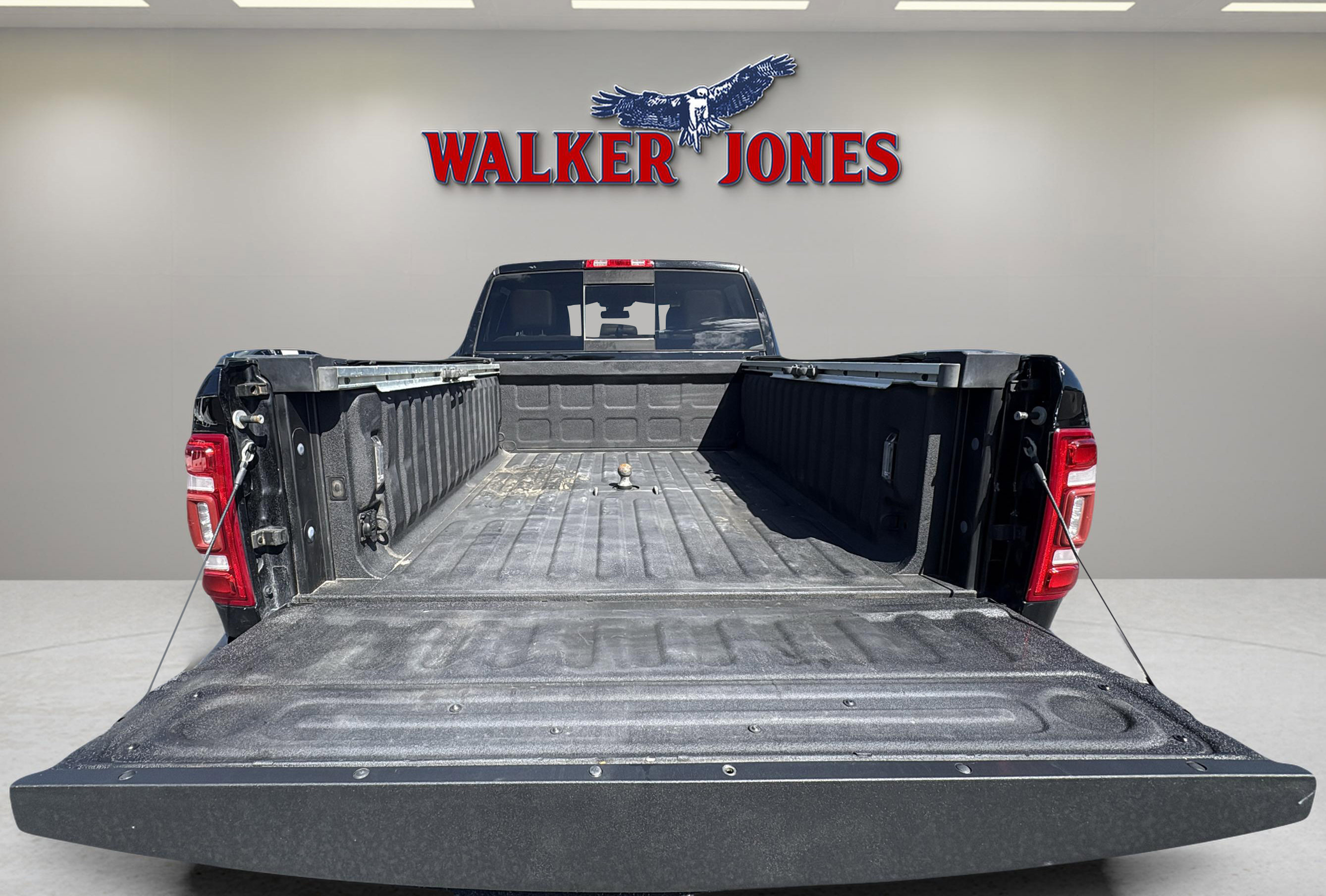 Used 2022 RAM 2500 Limited AWD/4WD image 29