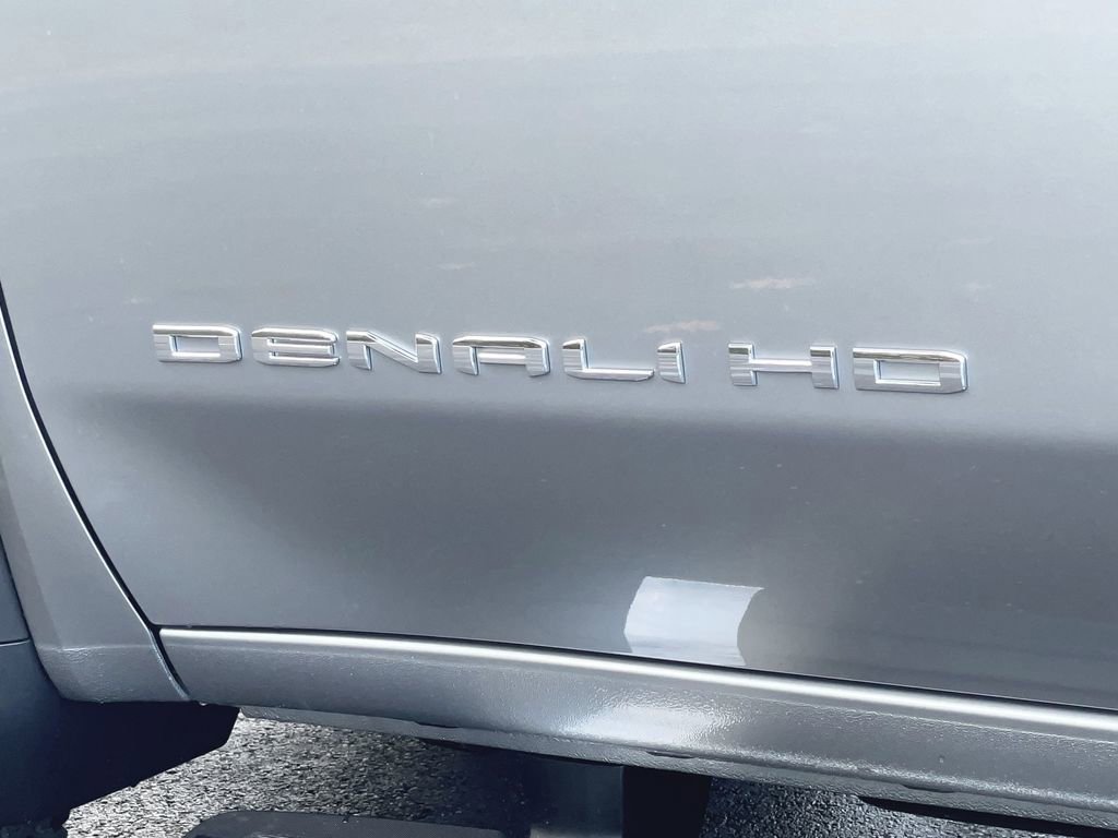 New 2026 GMC Sierra 3500 Denali w/ Technology Package image 42