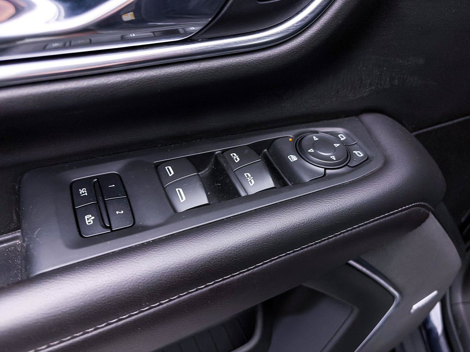 Used 2021 Chevrolet Tahoe LT RWD image 18