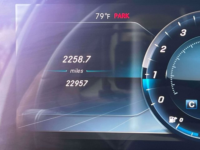 Used 2020 Mercedes-Benz E 350 Sedan image 27