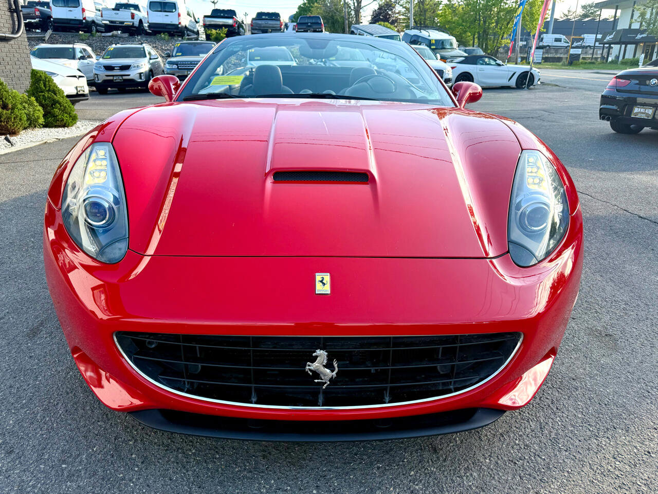 Used 2010 Ferrari California image 8