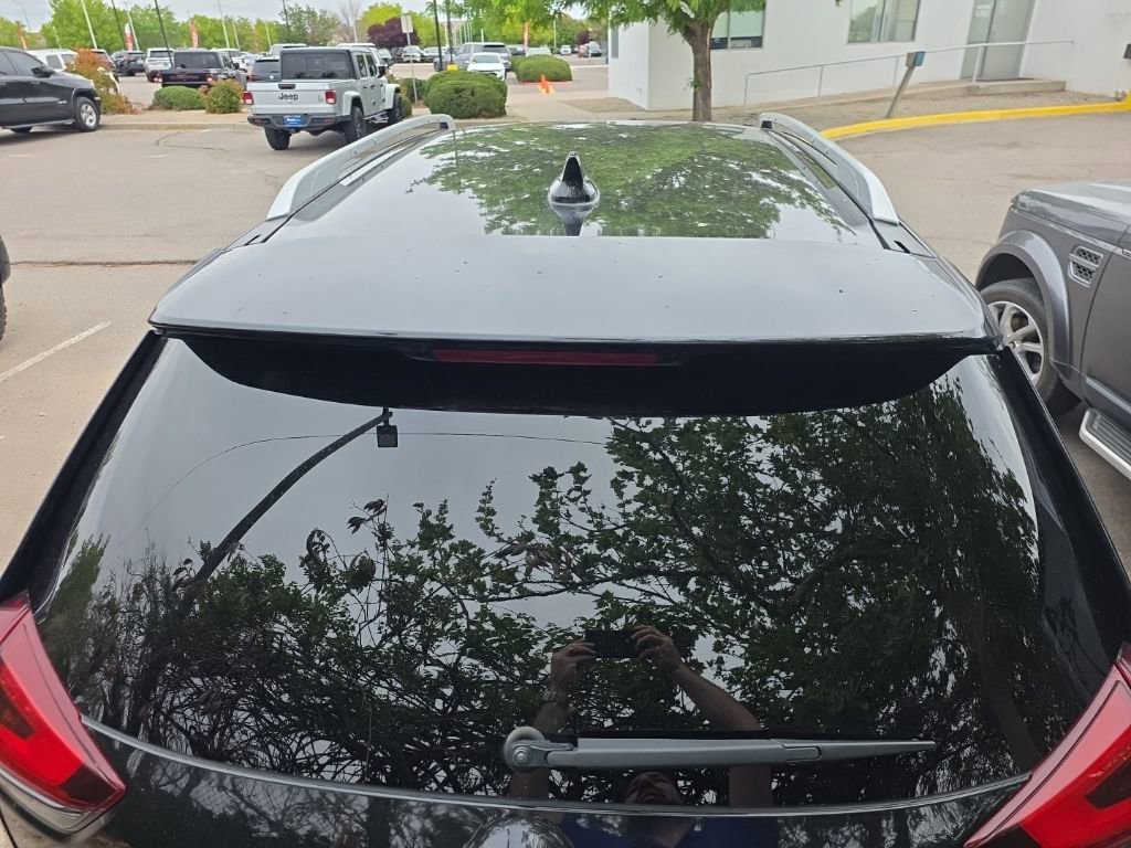 Used 2018 Nissan Rogue SV image 5