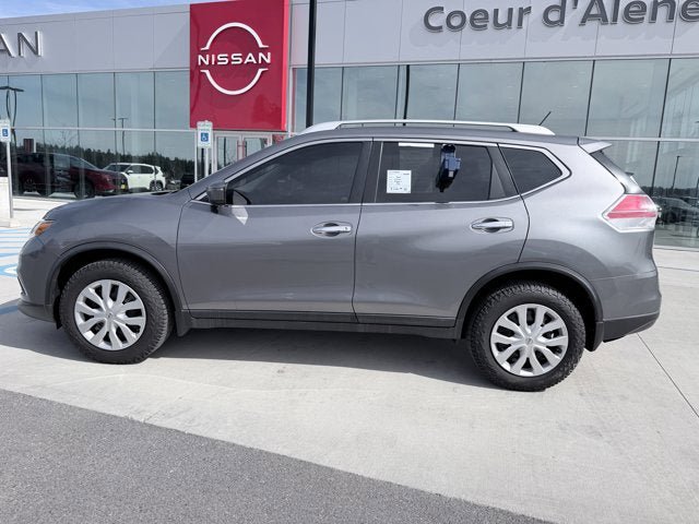 Certified 2016 Nissan Rogue S w/ Appearance Package image 2