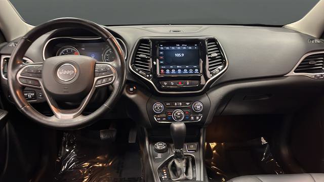 Used 2021 Jeep Cherokee Limited AWD/4WD image 14