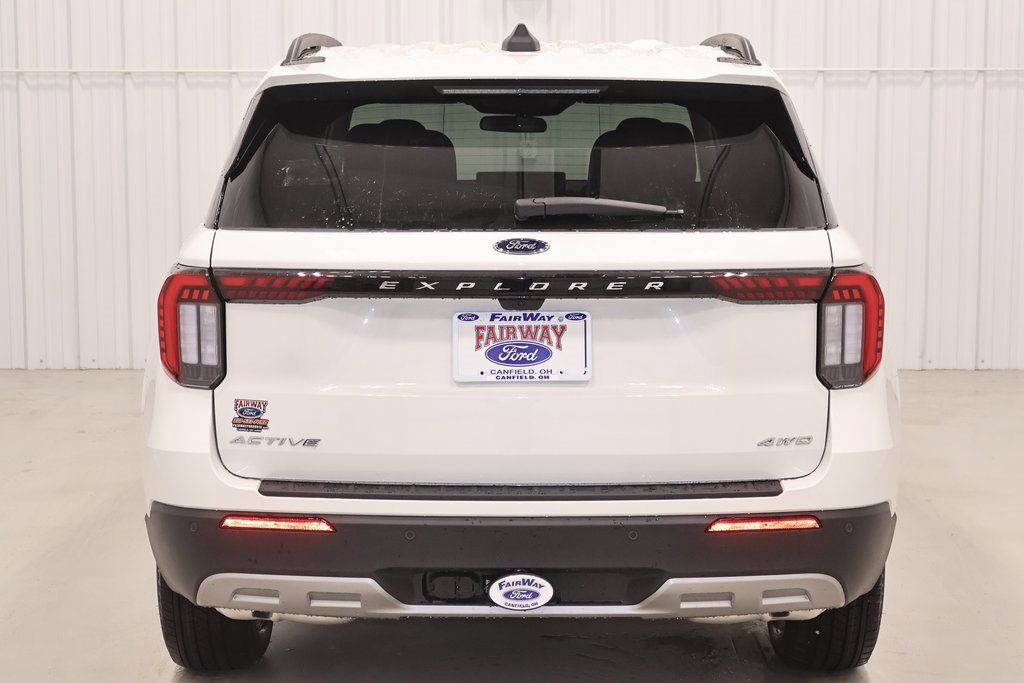 New 2026 Ford Explorer Active image 8