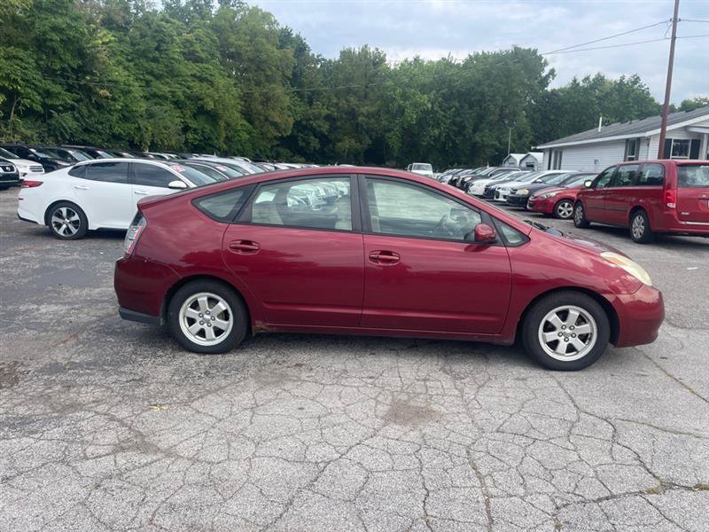Used 2004 Toyota Prius w/ Pkg 9 FWD image 4