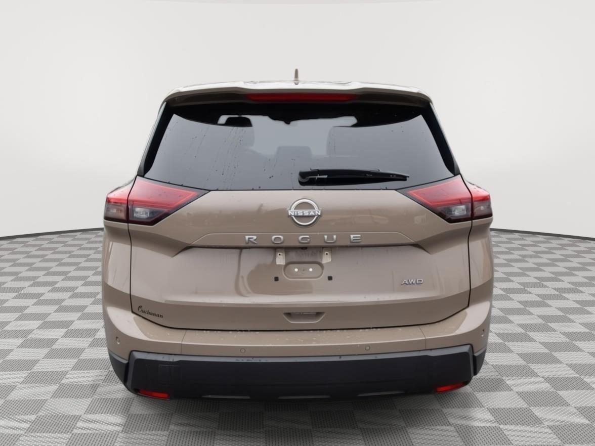 Used 2025 Nissan Rogue SV image 6