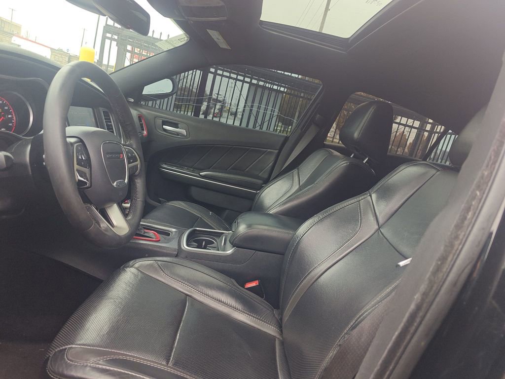 Used 2016 Dodge Charger SXT w/ Plus Group image 7