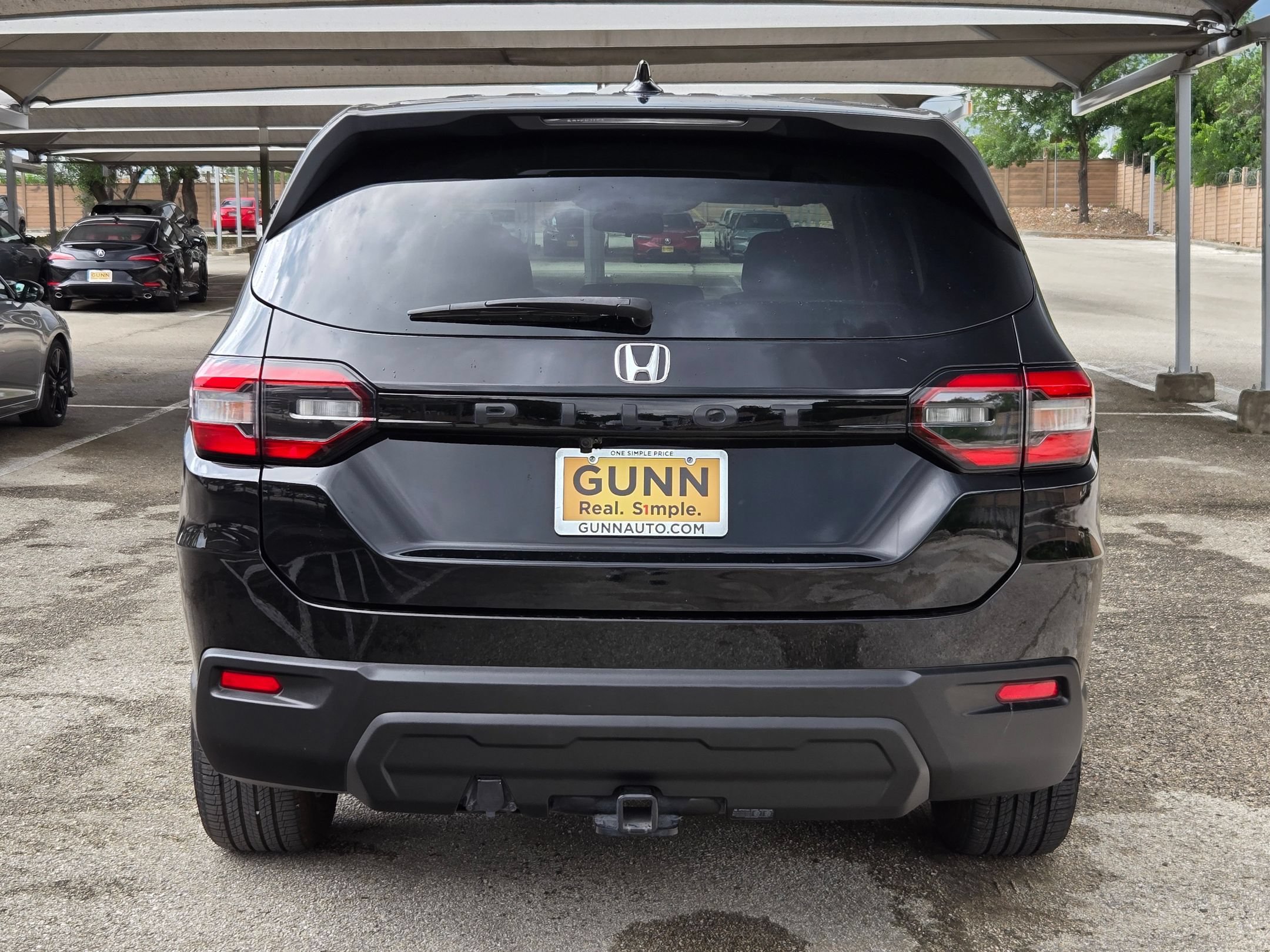 Used 2023 Honda Pilot LX image 5