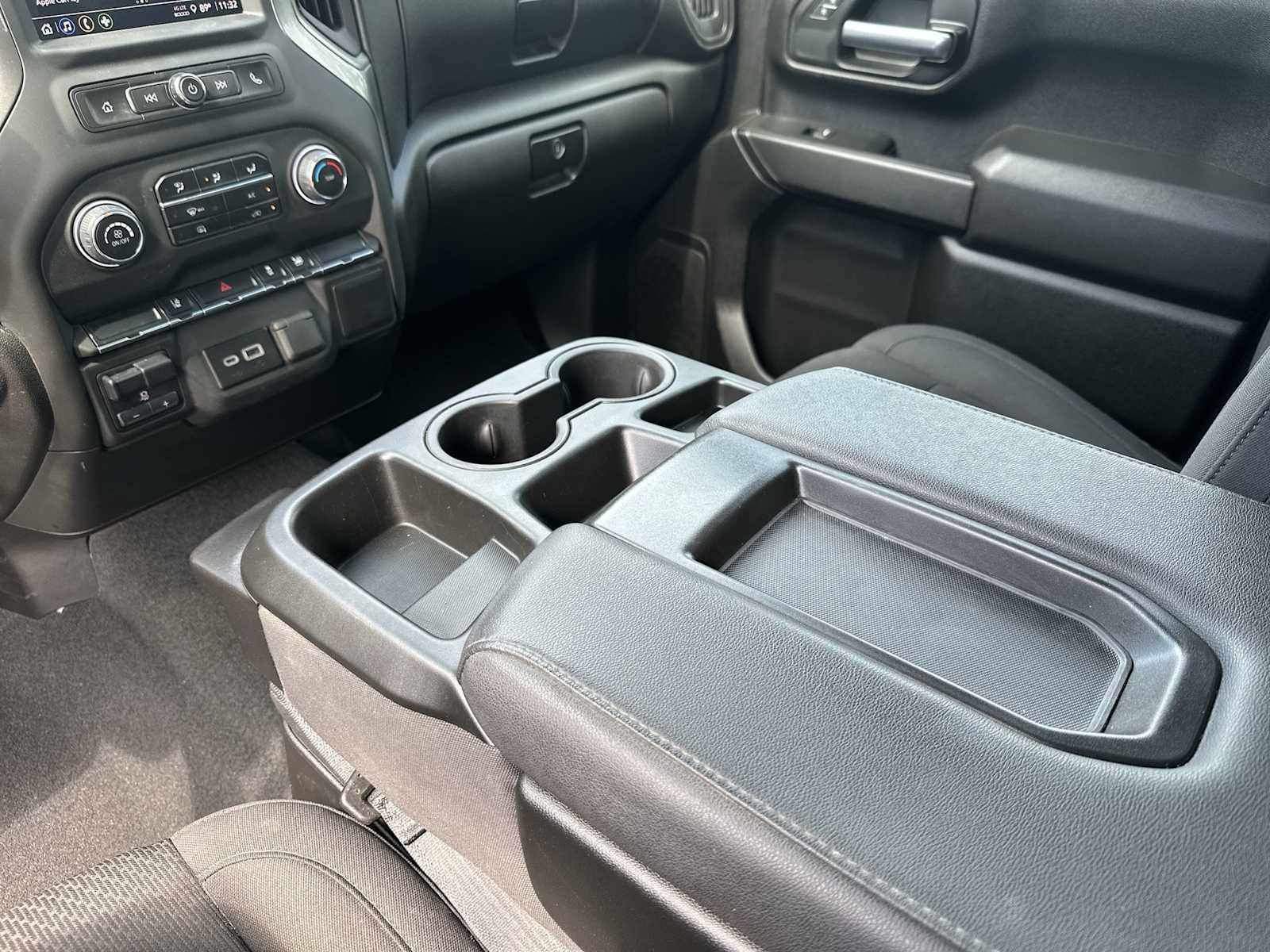 Certified 2025 Chevrolet Silverado 2500 Custom AWD/4WD image 21