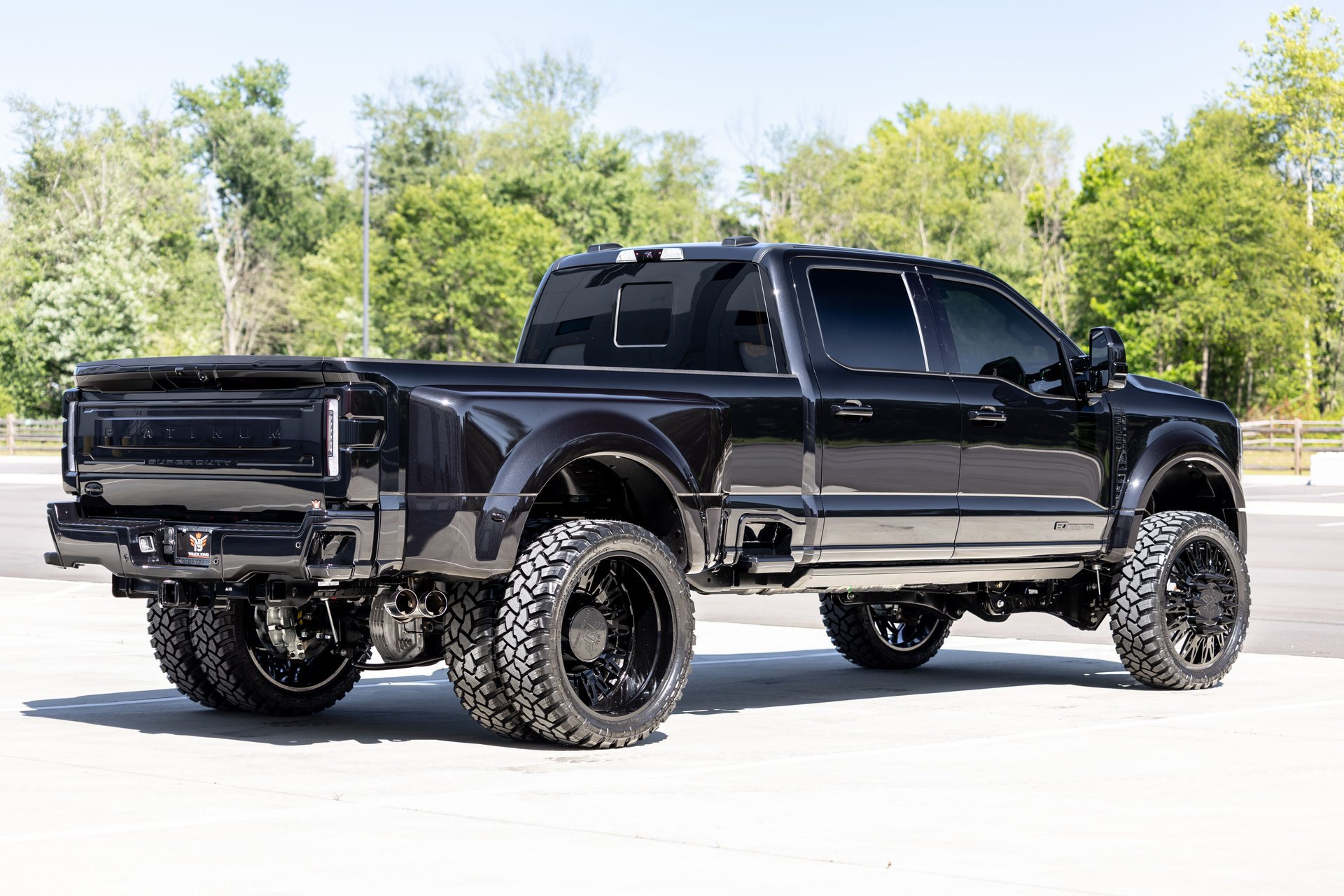 Used 2025 Ford F450 Platinum AWD/4WD image 11