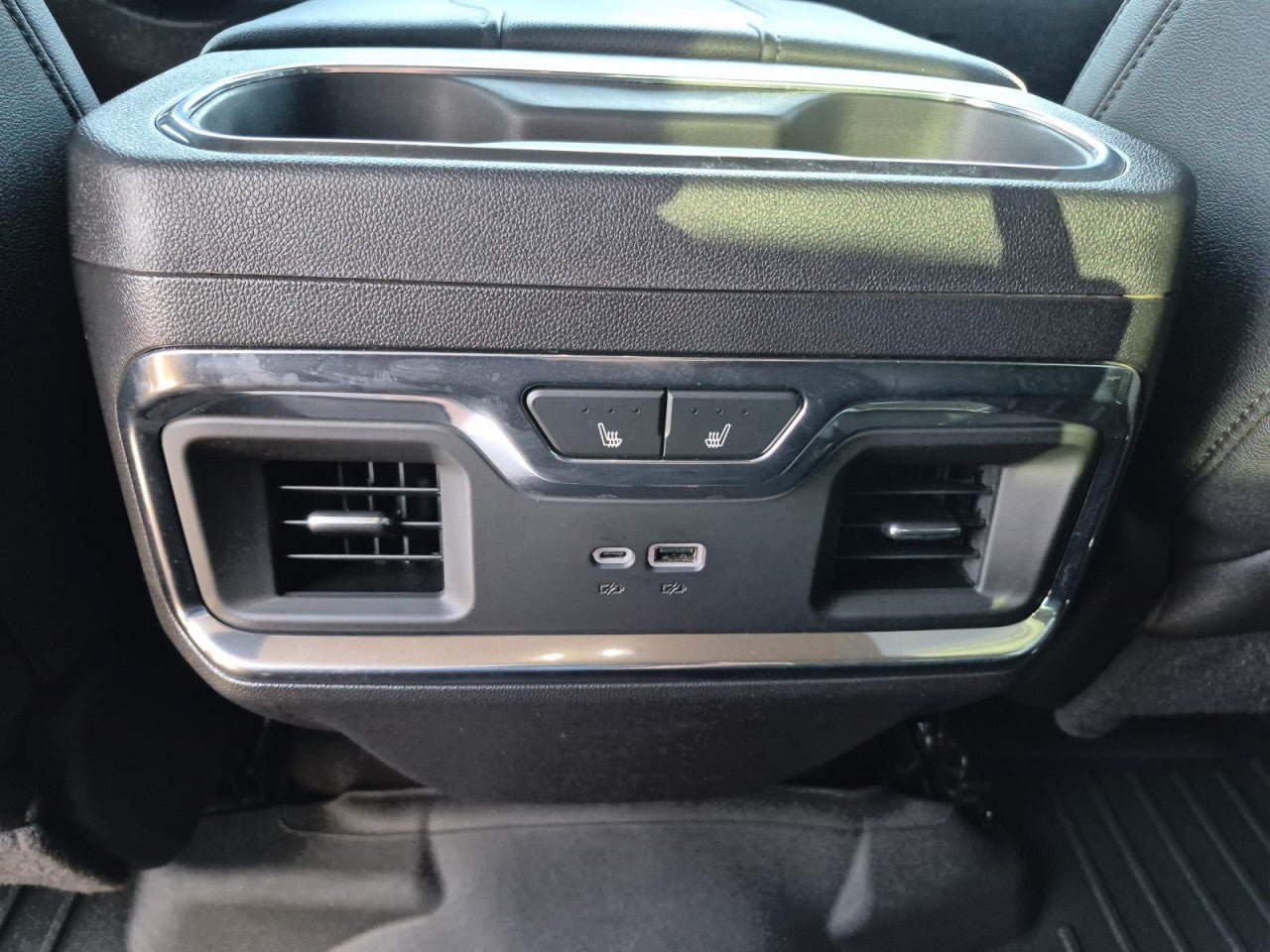 Certified 2024 GMC Sierra 1500 SLT AWD/4WD image 16