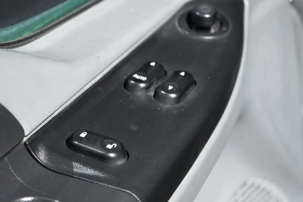 Used 2006 Ford F450 XL image 21