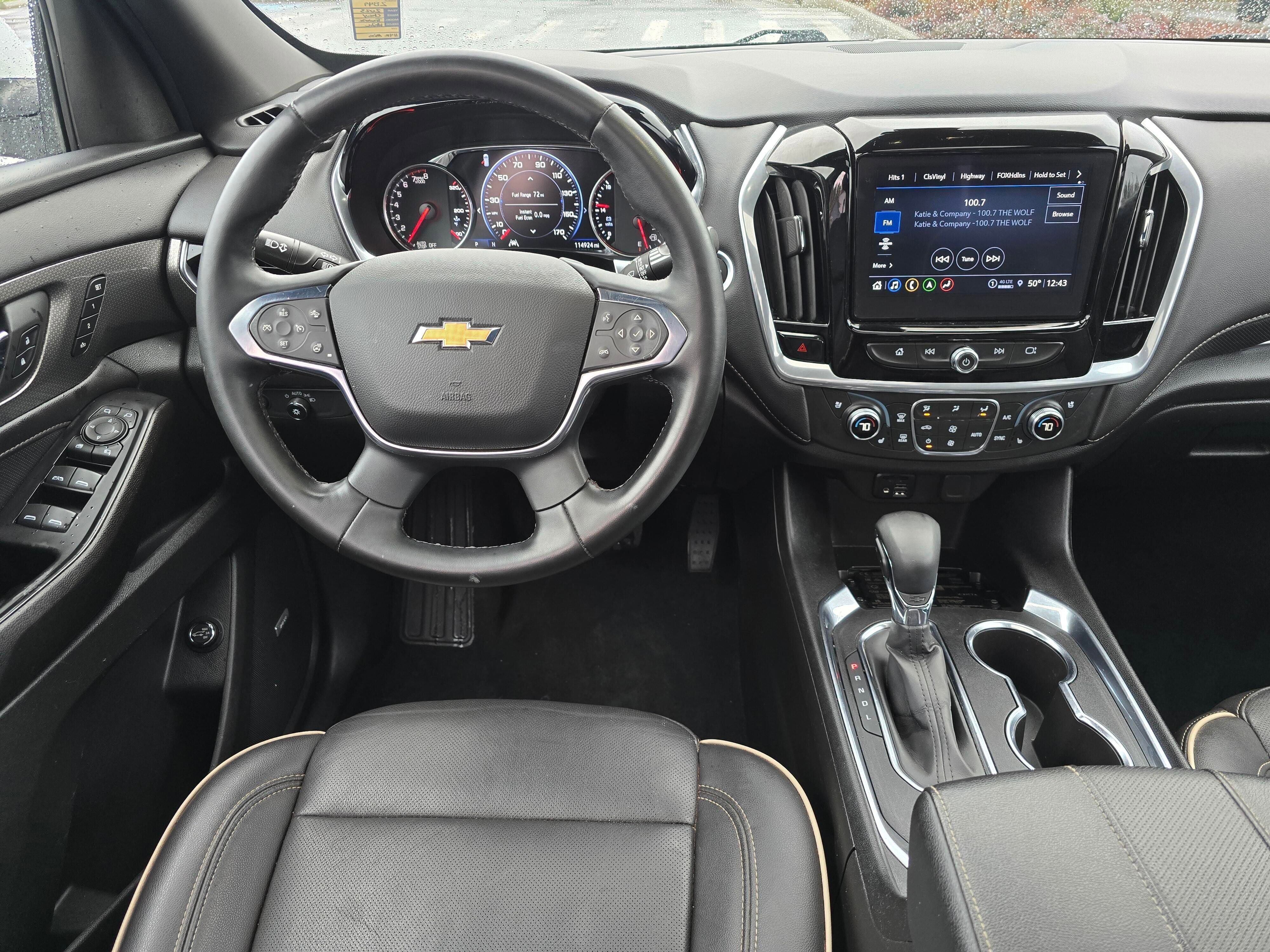 Used 2023 Chevrolet Traverse Premier AWD/4WD image 15