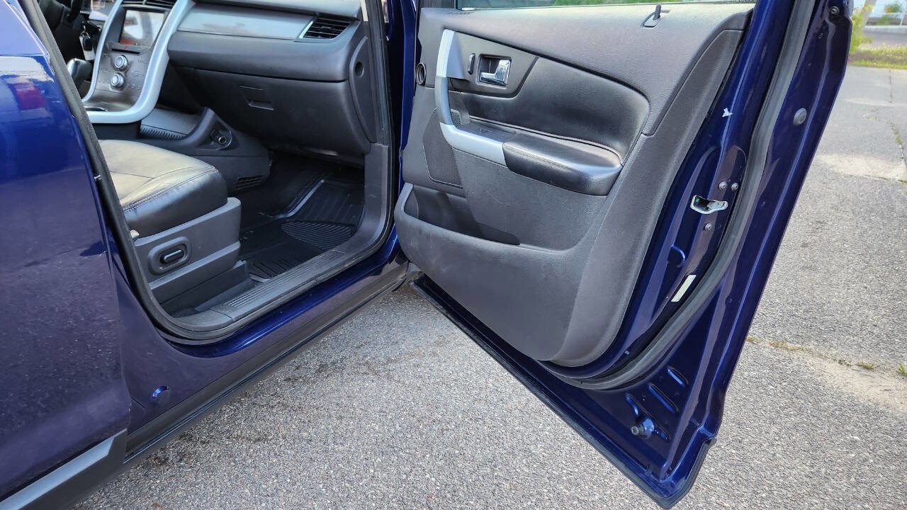 Used 2011 Ford Edge SEL w/ 202A Rapid Spec Order Code image 39
