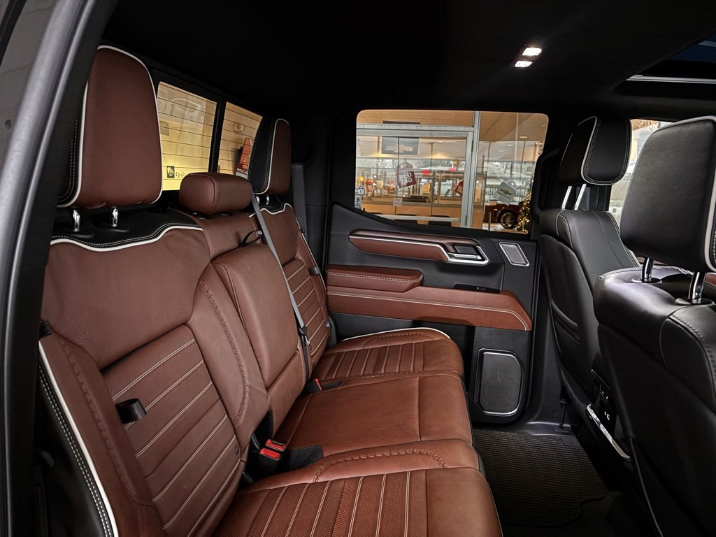 Used 2024 GMC Sierra 1500 Denali Ultimate image 35