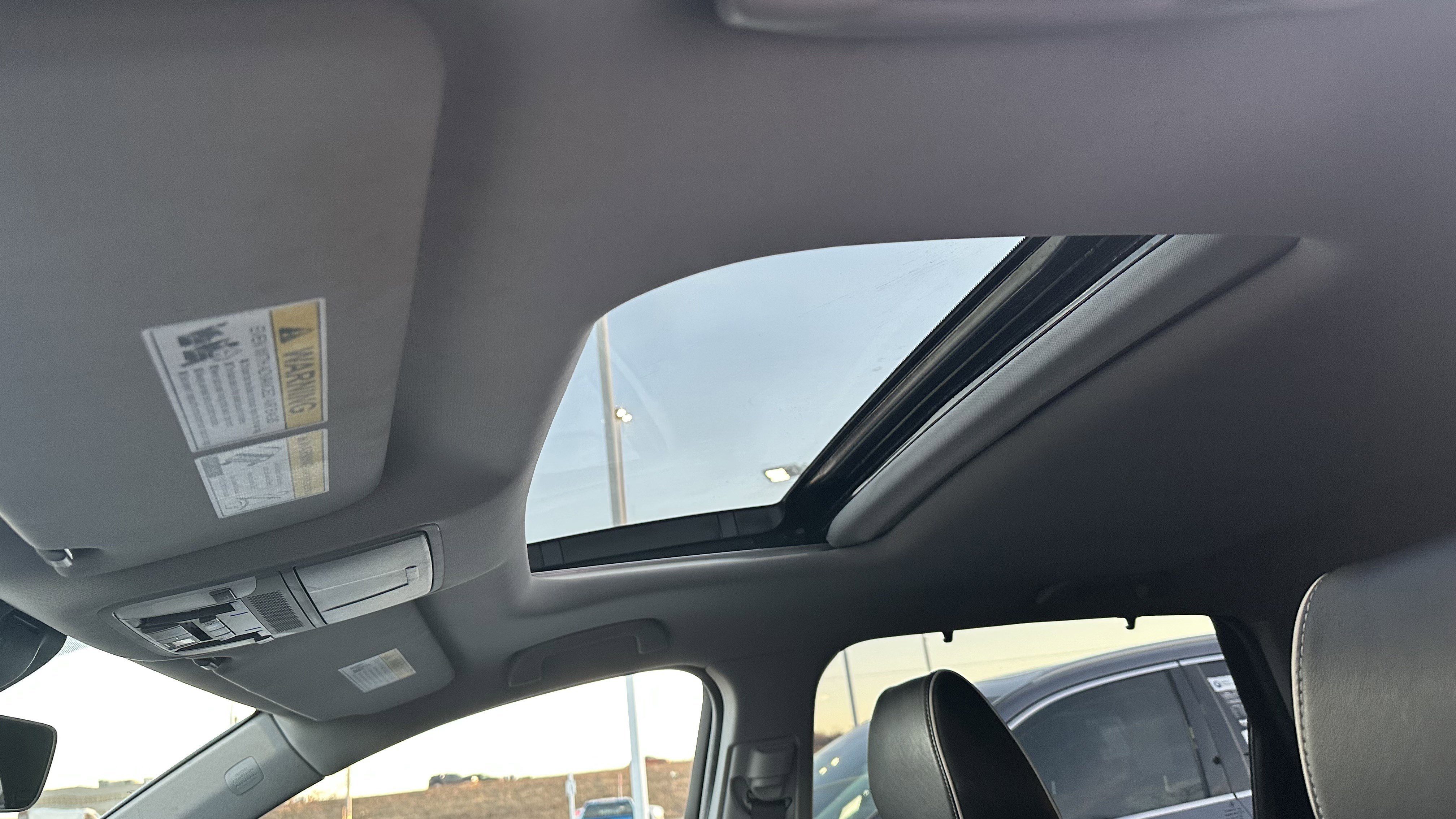 Used 2018 Acura MDX SH-AWD w/ Advance Package image 31