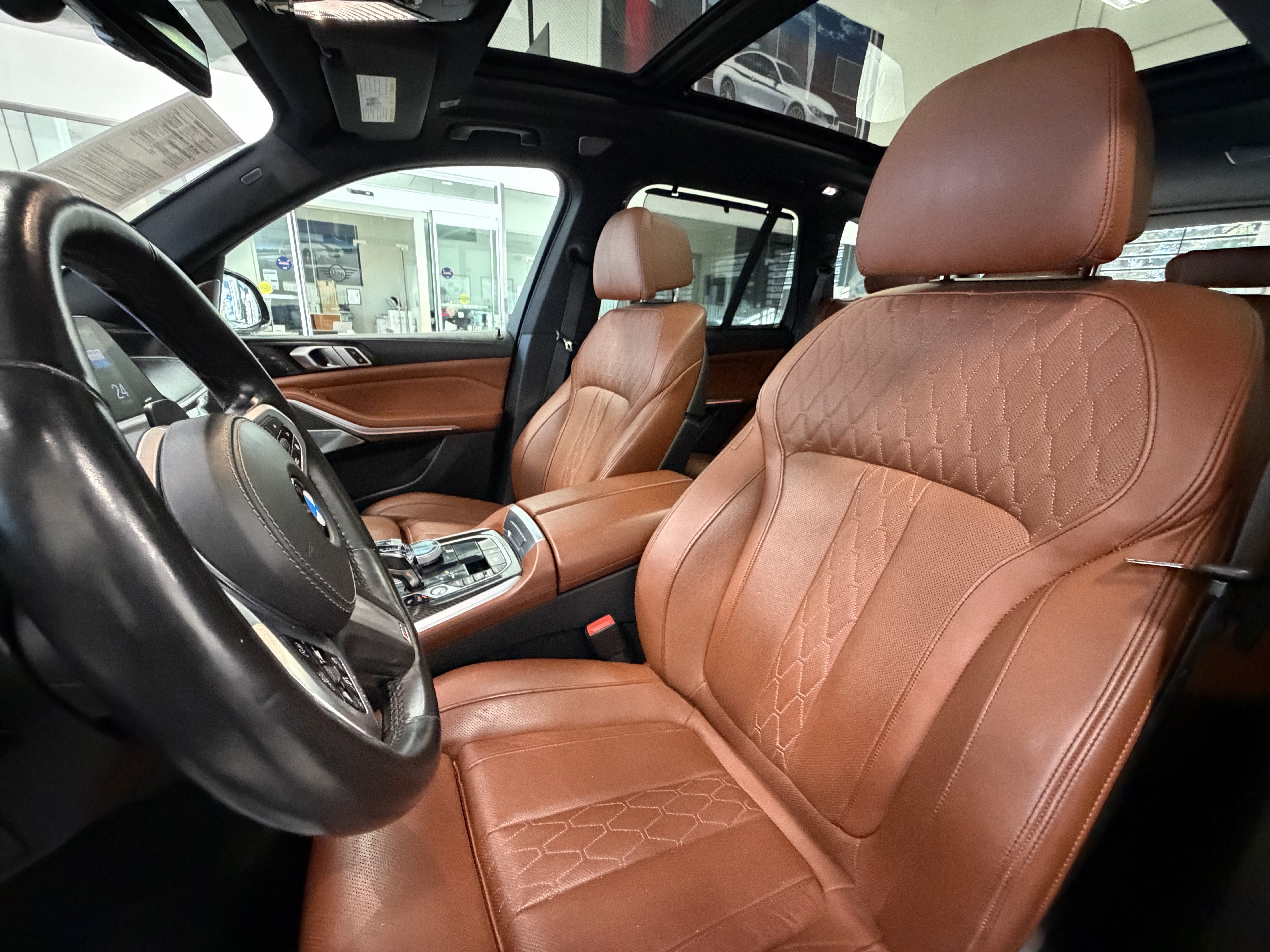 Used 2021 BMW X5 M50i w/ Executive Package AWD/4WD image 9