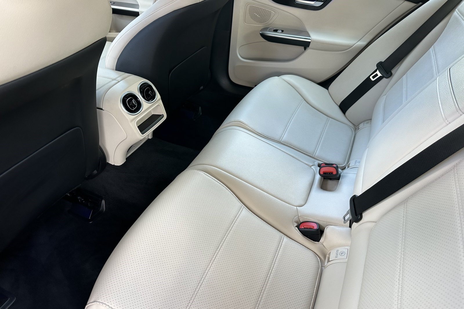 Certified 2022 Mercedes-Benz C 300 Sedan image 29