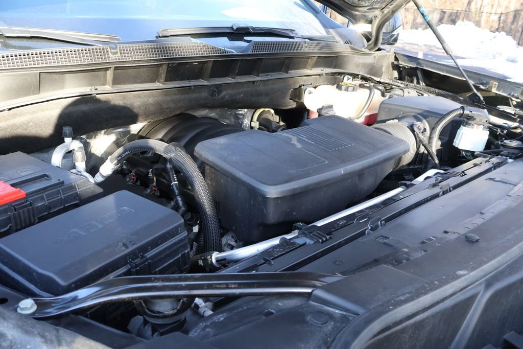 Certified 2023 Chevrolet Tahoe Z71 w/ Luxury Package image 16