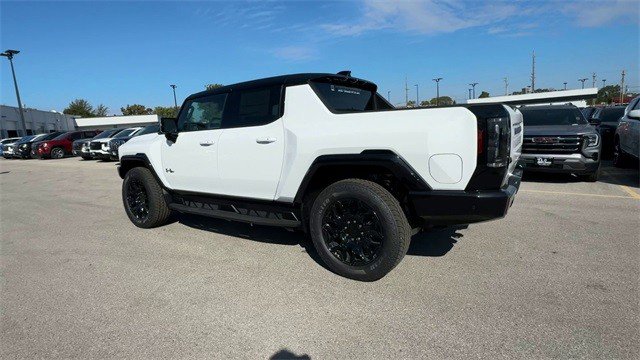 New 2026 GMC Hummer EV 4x4 Crew Cab image 6